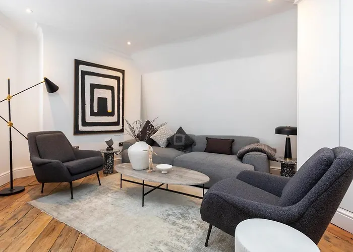 Stylish 2 Bedroom Apartment Near Oxford Street