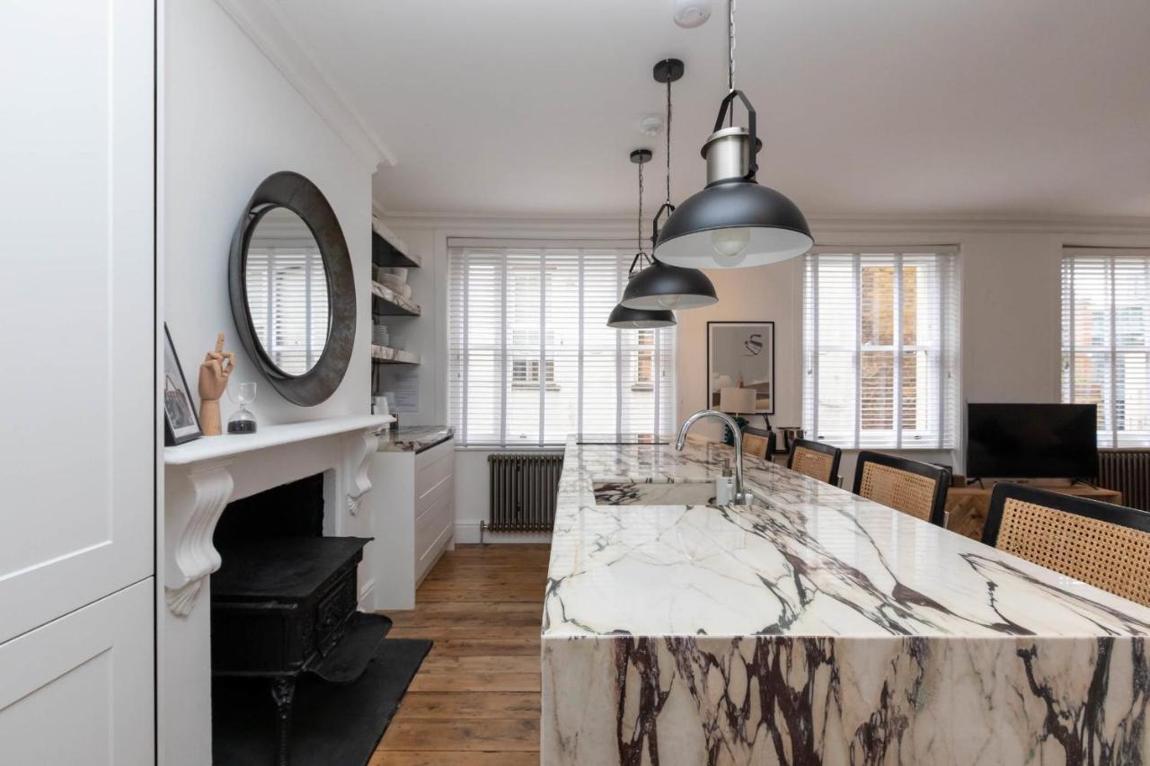 Stylish 2 Bedroom Near Oxford Street Appartement *